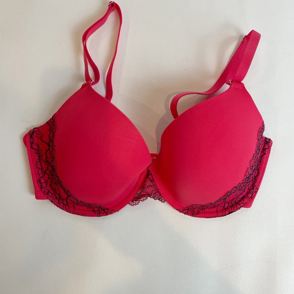 NWOT Soma Memorable Full Coverage Lace Trim Bra 34D
